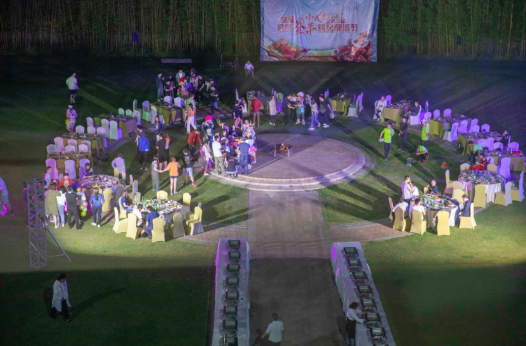 162462076589381395B2.png 162462076589381395B2.png